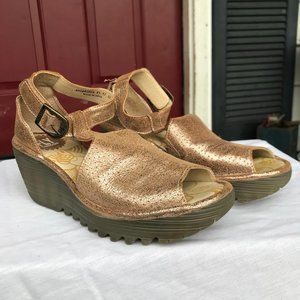 Fly London platform wedges. Rose gold metallic Euro Comfort wedgies 37